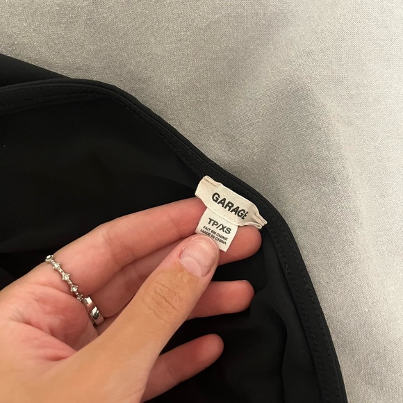 Garage one shoulder ruched top - Picture 3 of 4